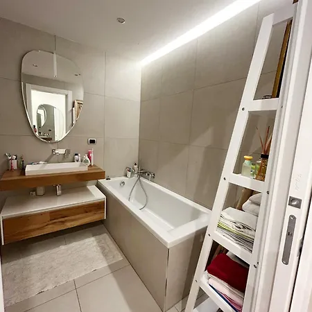 公寓 Rp Luxury House - Eur *